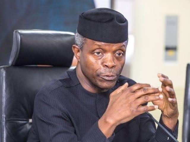joman_global's tweet photo. BREAKING NEWS....

"Be Ready To Lose Your Facebook Pages, Twitter Handles, Other Social Media Platforms If You Use Them To Promote IPOB Activities In Nigeria" ~ Vice President, Yemi Osibanjo Warns || BVTNews

Follow Us To Get The Latest News. https://t.co/AKOhk9rLVd