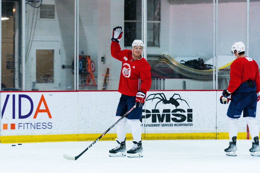 Capitals's tweet photo. Mondays

#ALLCAPS https://t.co/xH8VSG82zl
