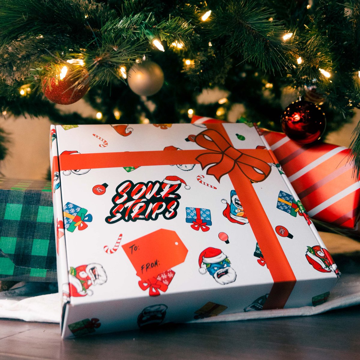 ❄️Holiday Giveaway❄️

It's no secret we're a fan of gift giving 😍 So we're going to giveaway three of our Holiday Gift Boxes to three lucky people! 🎁 🙌

How to enter 👇
🎄 Retweet
🎄 Follow us
🎄 Tag a friend down below 

Good luck, everyone! 
shop.sourstrips.com/products/gift-…