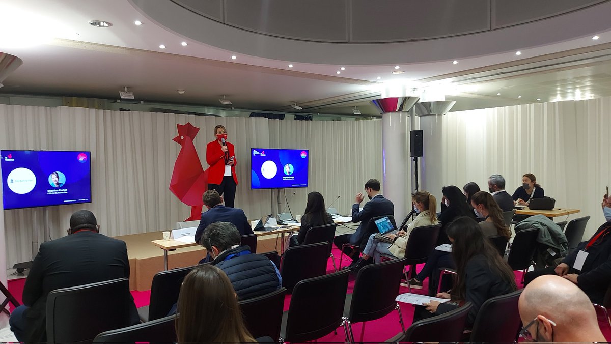 FTGrandParis's tweet photo. #FrenchTechRise au tour de @delphinecochet de pitcher la solution @ma_bonne_fee 🚀 cc @LaFrenchTech https://t.co/b9bijGvFkn