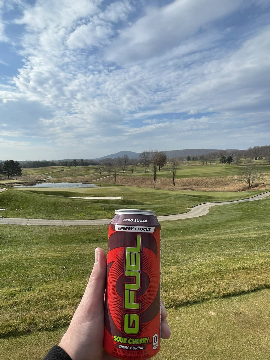 JonnyMacGolf's tweet photo. We take it from the ⛳️ to the 🎮
From the 🎮 to the ⛳️
! It don’t matter.
It’s always @GFuelEnergy
#GSQUAD #GFUEL #TeamGFUEL https://t.co/hBitfkC07W