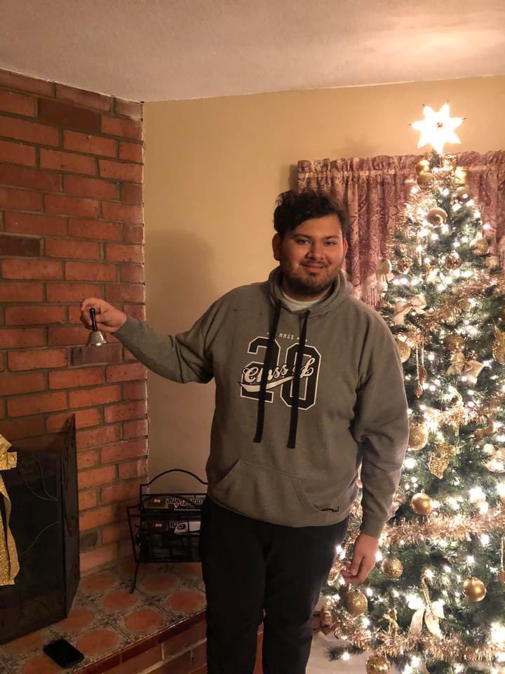 AndrewJToruno's tweet photo. My friends, after 2 and a half years, I can now say that last night was my last time taking chemotherapy! Fighting cancer sucks, but now the hard part is over. Thank you to everyone who believed in me <3 https://t.co/gAY0T18Eyv