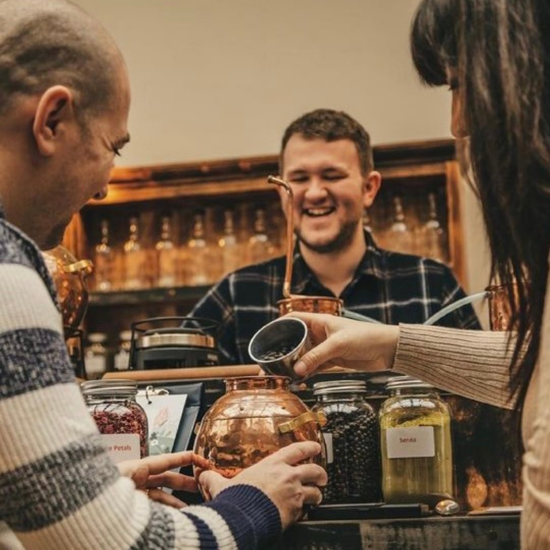 1881Distillery's tweet photo. Why not treat someone special to a tour of our distillery, and see where, and how, we make 1881 Gin. 

To make it even more memorable, you can even distil your own personalised gins, with our extensive range of botanicals!

Find out more here: https://t.co/Oj5NqH9vcP https://t.co/el4dYH0XCU