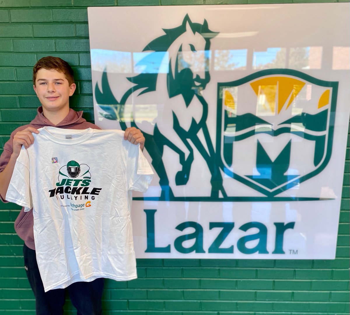 8th grader Nick is our November Upstander of the Month.  Nick takes a leadership role in looking out for others and always displays kindness.  Congrats to Nick and enjoy the <a href="/nyjets/">New York Jets</a> game!  #JetsTackleBullying <a href="/STOMPOutBullyng/">The Official STOMP Out Bullying</a> @LoveBethpage