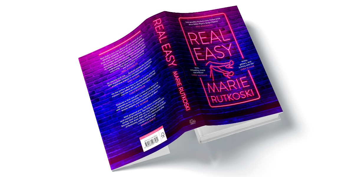 headlinepg's tweet photo. Take a look at the beautiful end papers on the exclusive @waterstones edition for Real Easy by @marierutkoski
Available to pre-order now: https://t.co/h2MhyfYNIT https://t.co/NdFLvCJ2RE
