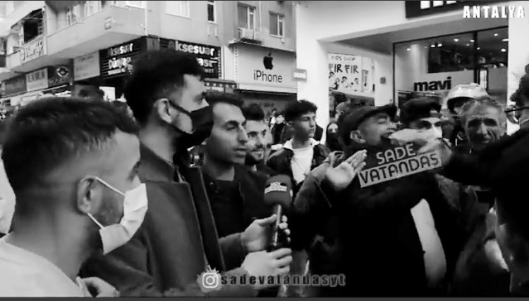 ouzceceli's tweet photo. ilk kurşun 1919 kordonboyu izmir https://t.co/N568XbhPYs