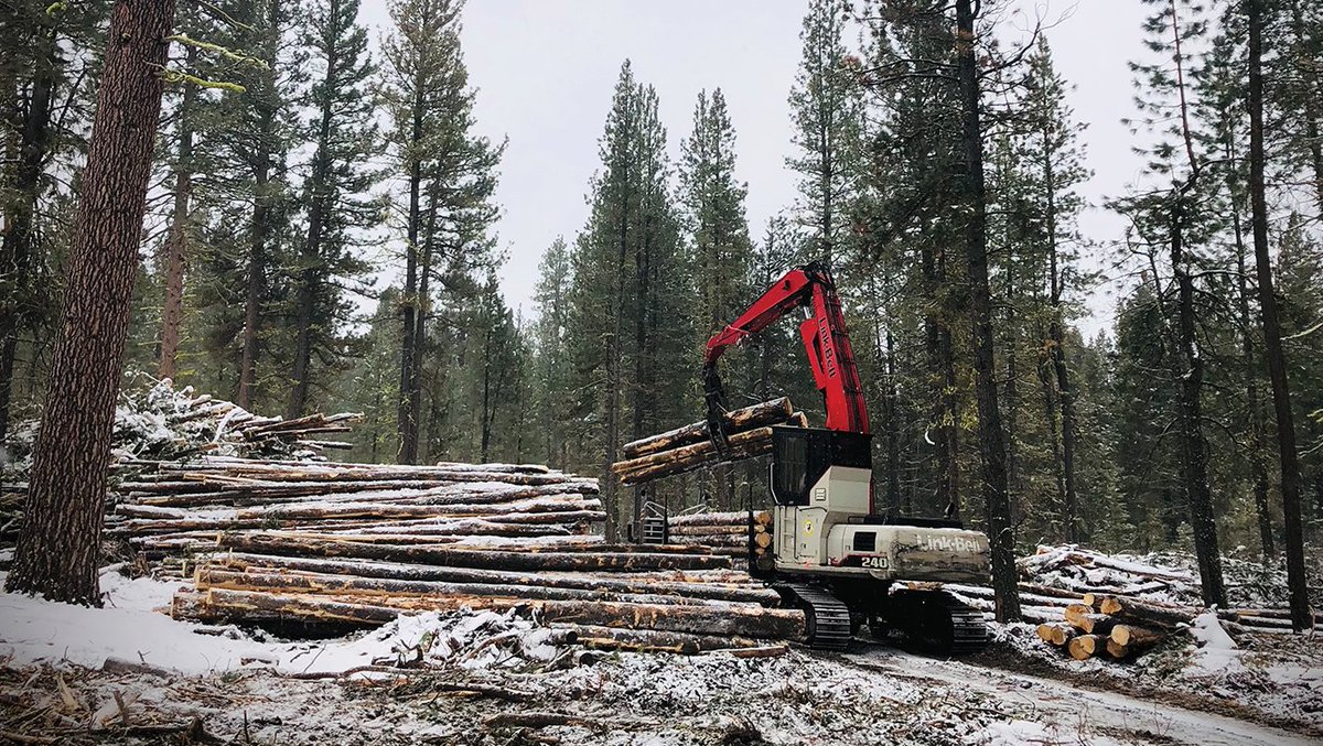 Darrell Jacobs Trucking took on a project that resulted in 2020 Operator of the Year: forestnet.com/TWissues/2021-…