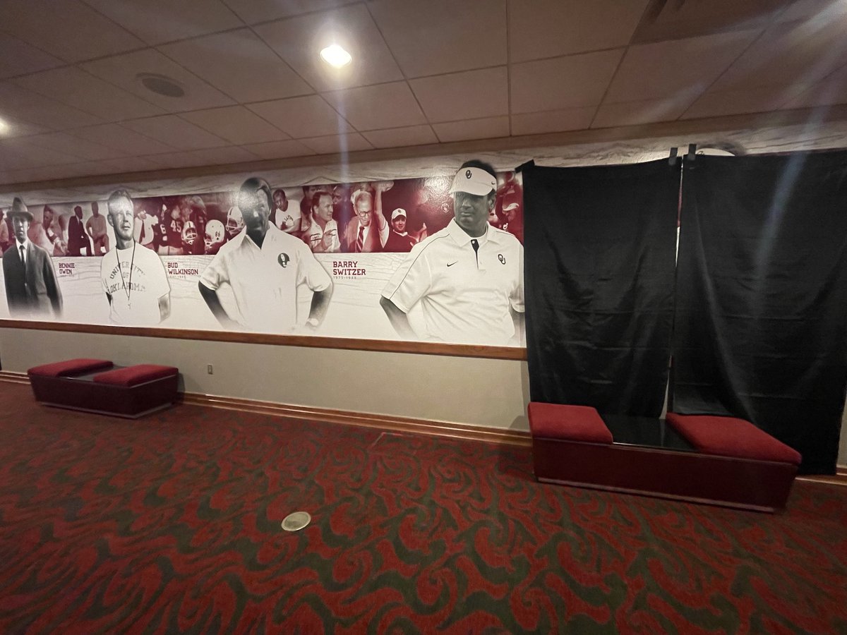 caydenmc's tweet photo. In Memorial Stadium suites: Bennie, Bud, Barry, Bob and he who shall not be named. https://t.co/CweS3VHXIh