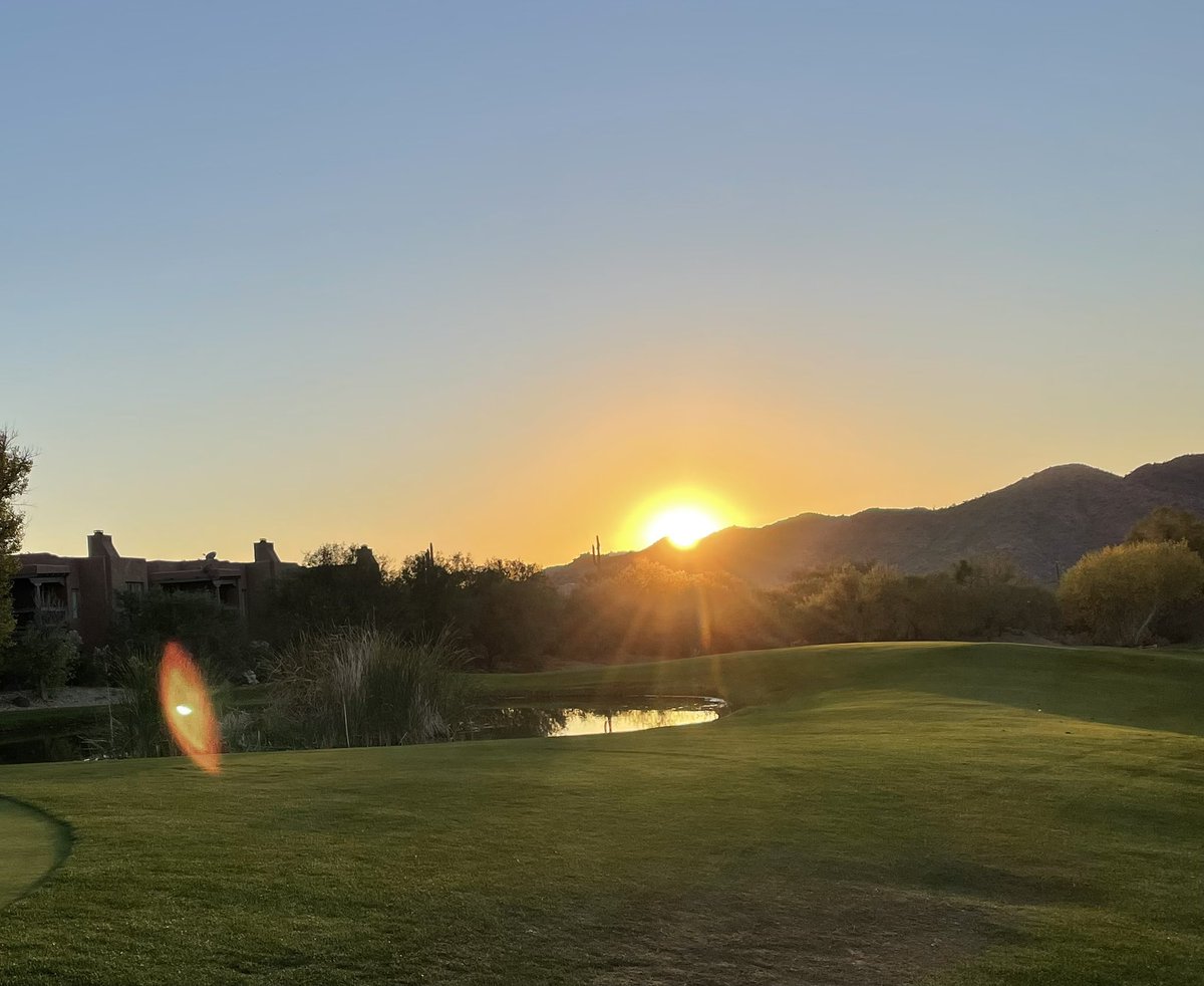 SkaffRachel's tweet photo. Golf is the closest game to life.  You get bad breaks from good shots; good breaks from bad shots - but you have play the ball where it lies. #golf @RanchoManana #BobbyJonesQuote https://t.co/UsKm74qP6W