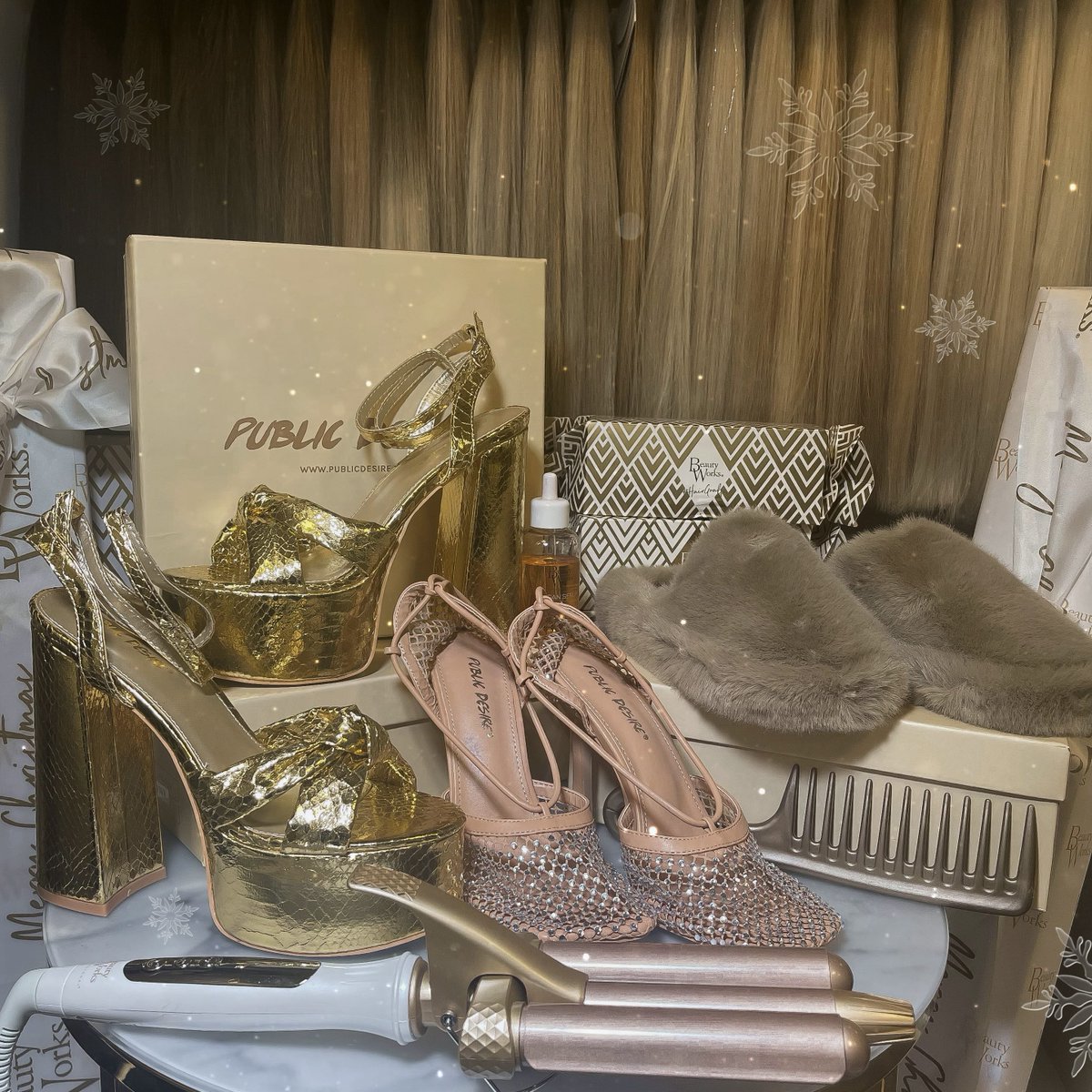beauty_works's tweet photo. 🎁𝐆𝐢𝐯𝐞𝐚𝐰𝐚𝐲 time🎁

We're stepping into the festive season with @PublicDesire to give ONE LUCKY 𝗪𝗜𝗡𝗡𝗘𝗥 the chance to #WIN a Beauty Works hairdrobe worth £250😍&amp;  a £250 voucher to spend at Public Desire!!!🙌 To enter, 𝐋𝐈𝐊𝐄&amp;𝐑𝐓 this post!👇

*ends 23:59 07.12.21 https://t.co/ZxbzWsrmlQ