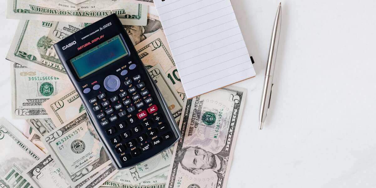 MStrong_Realtor's tweet photo. Consider giving the snowball method of paying off your debt a try. #financialfreedom #motivation  https://t.co/JdXTmgXaw7 https://t.co/2nU4j37W7S