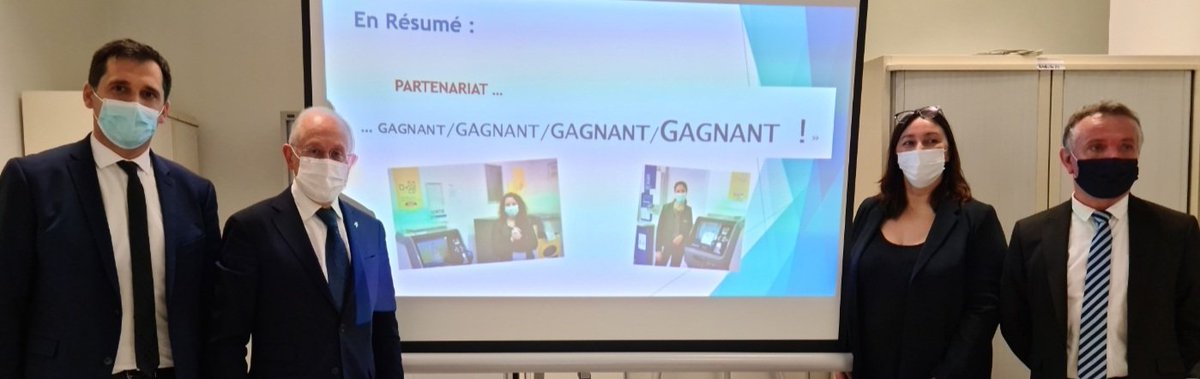 FDemeslay's tweet photo. Rencontre avec @PhilippeWahl PDG Group La Poste &amp; Mathieu Aufauvre @BdT_BFC &amp; @Philipe Fétiveau! Échanges sur nos actions &amp; la Mutualisation des Services Publics &amp; Grandes Entreprises dans nos 8 France Services &amp; 6 Agences Postales ! Présentation du Réseau @pimmsmediation ! https://t.co/NCa8Z6XMY6