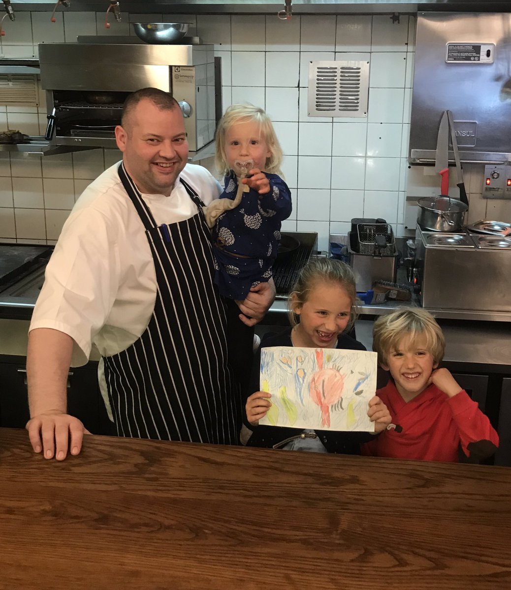 If you can’t bring the restaurant to the Netherlands….bring the book to 🇳🇱Thanks <a href="/MichaelsCoDub/">Gaz</a> for the great book and service! Hope to be back in the restaurant soon! #andformains