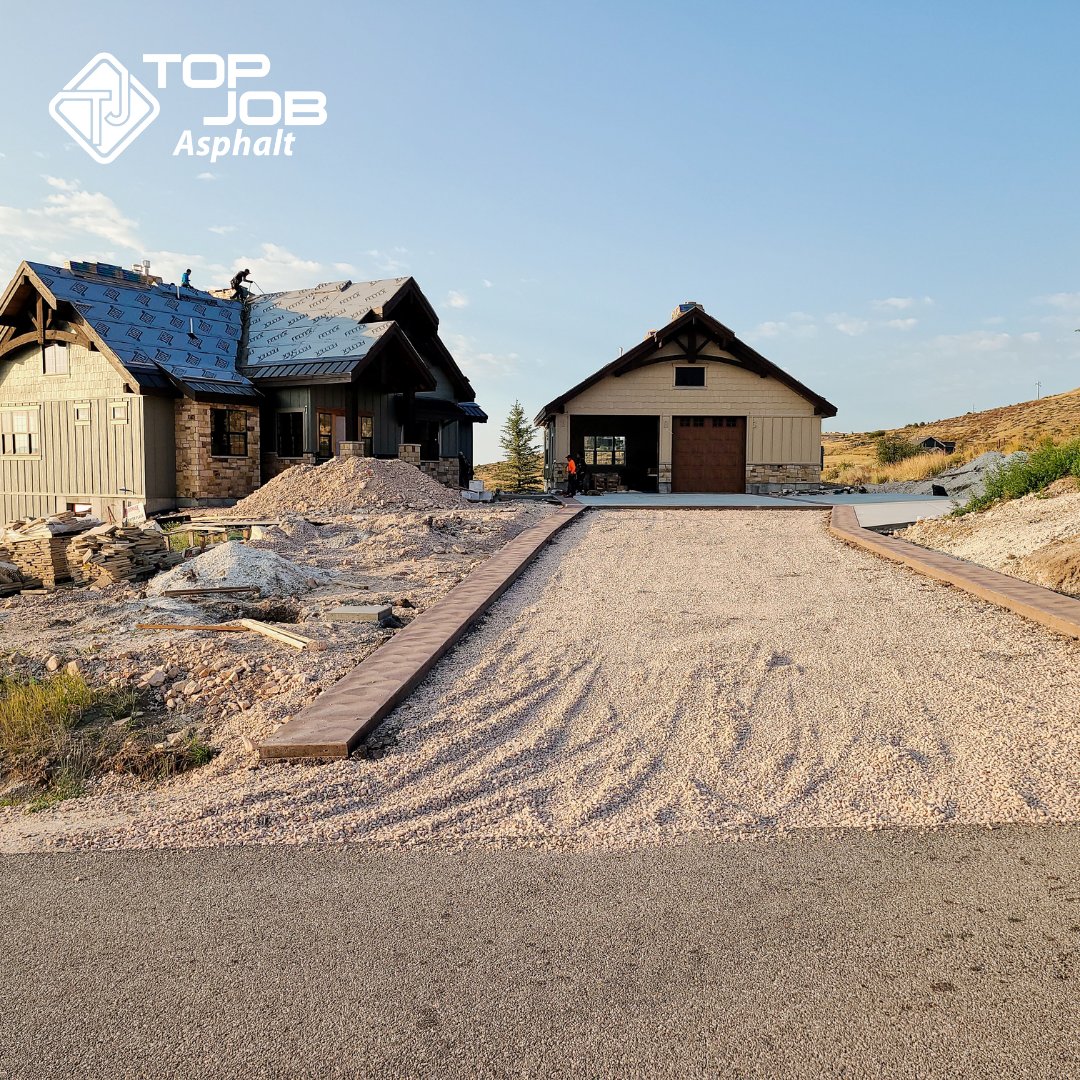 TopJobAsphalt's tweet photo. We're gonna show you our step by step process of how we put in a new driveway. Need a free estimate on a project? Give us a call today.
.
.
.
#homerenovations #asphaltmaintenance #asphalt #asphaltcontractor #homeimprovements #utahcontractor #construction #maintenance #hoa #logan https://t.co/SzoiMZjJcp