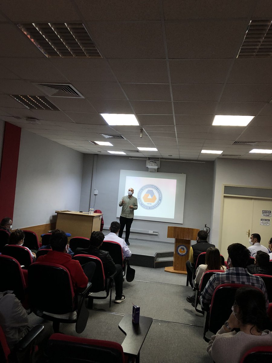 GastroDAÜ’ nün bugün Cem Mengüllüoğlu ile gerçekleştirmiş olduğu seminer.