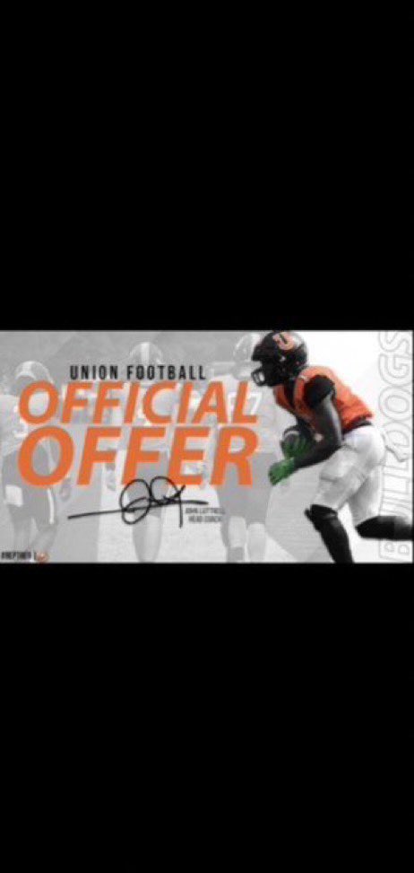 DjureJohnson's tweet photo. I am extreme blessed to earn my first offer from Union College @CoachAlexBelll @UnionBulldogFB @CoachLuttrell49 https://t.co/2ApE1DYXCX