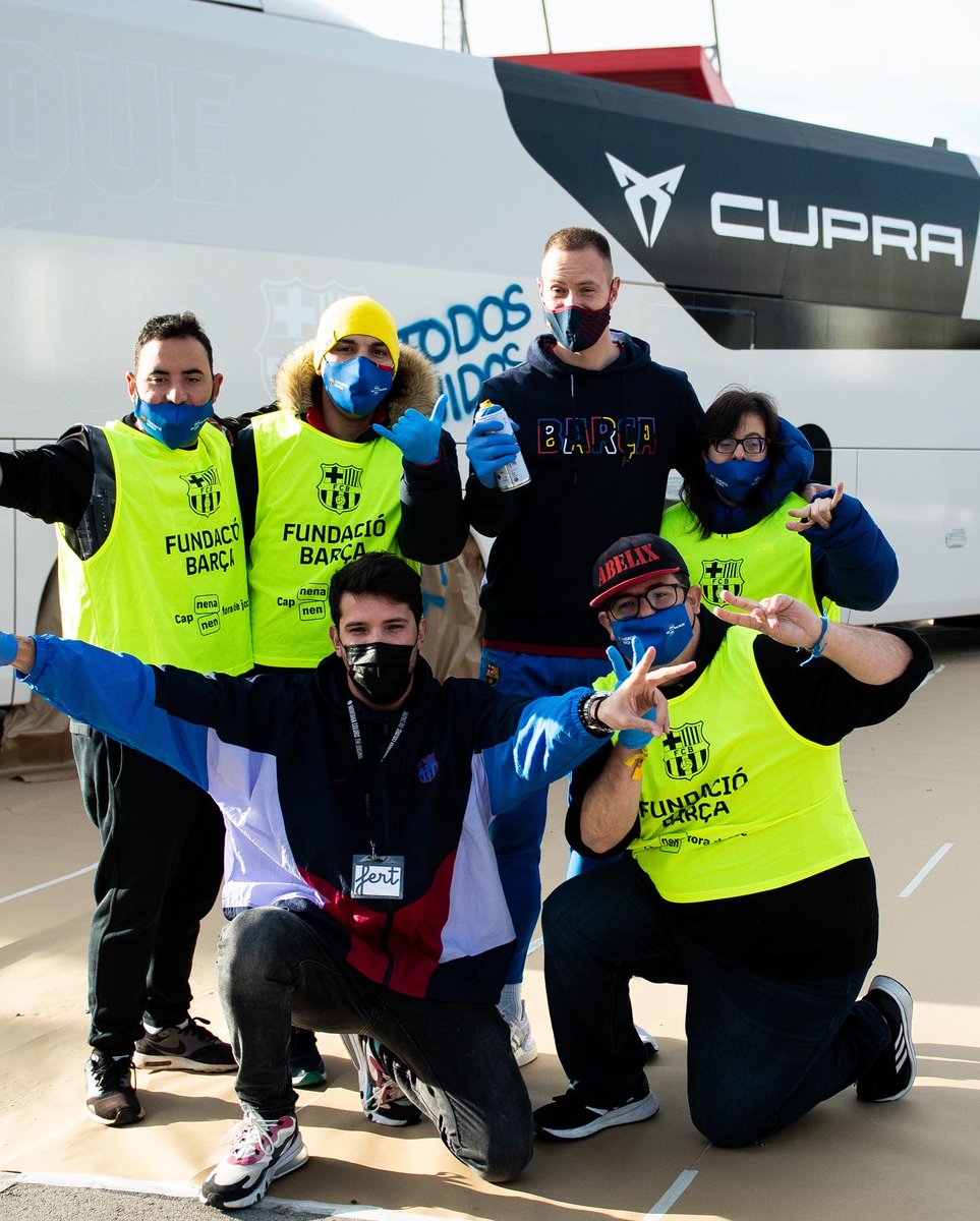 Barça Foundation tweet media