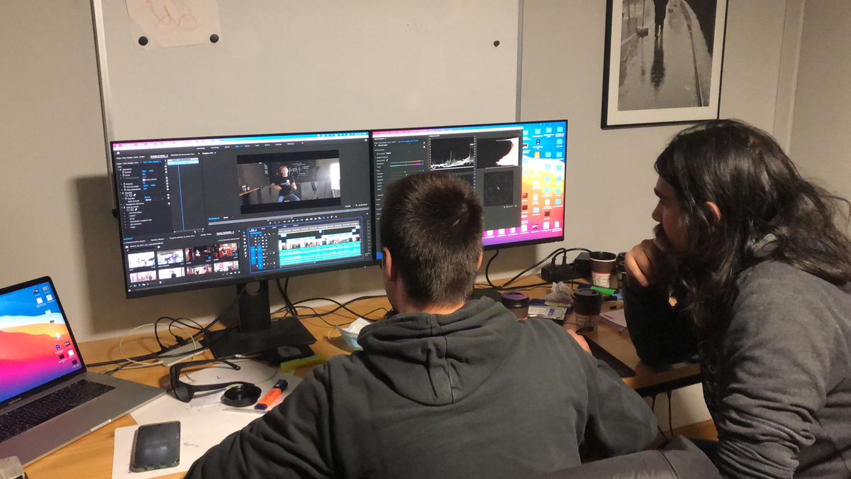 SementeDeBerrar's tweet photo. 🎥 Os compas de @nomajors levam dias trabalhando a full e o resultado nom pode ser mais espetacular. Estamos desejando que chegue a fim de semana para que o vejades.
Lembrai:
👉Betanços
🗓️10 de dezembro
🕓21h
📌Cine Alfonsetti
🎟️Bilhete:de graça até cubrir aforo 
#SementeDeBerrar https://t.co/67OX4WmRFe
