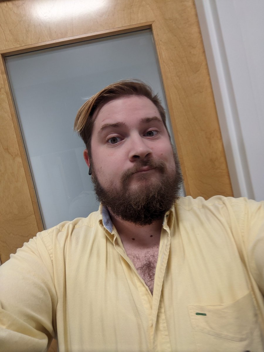 BacchusCub's tweet photo. Bored at work. https://t.co/fhztSfRZ9H