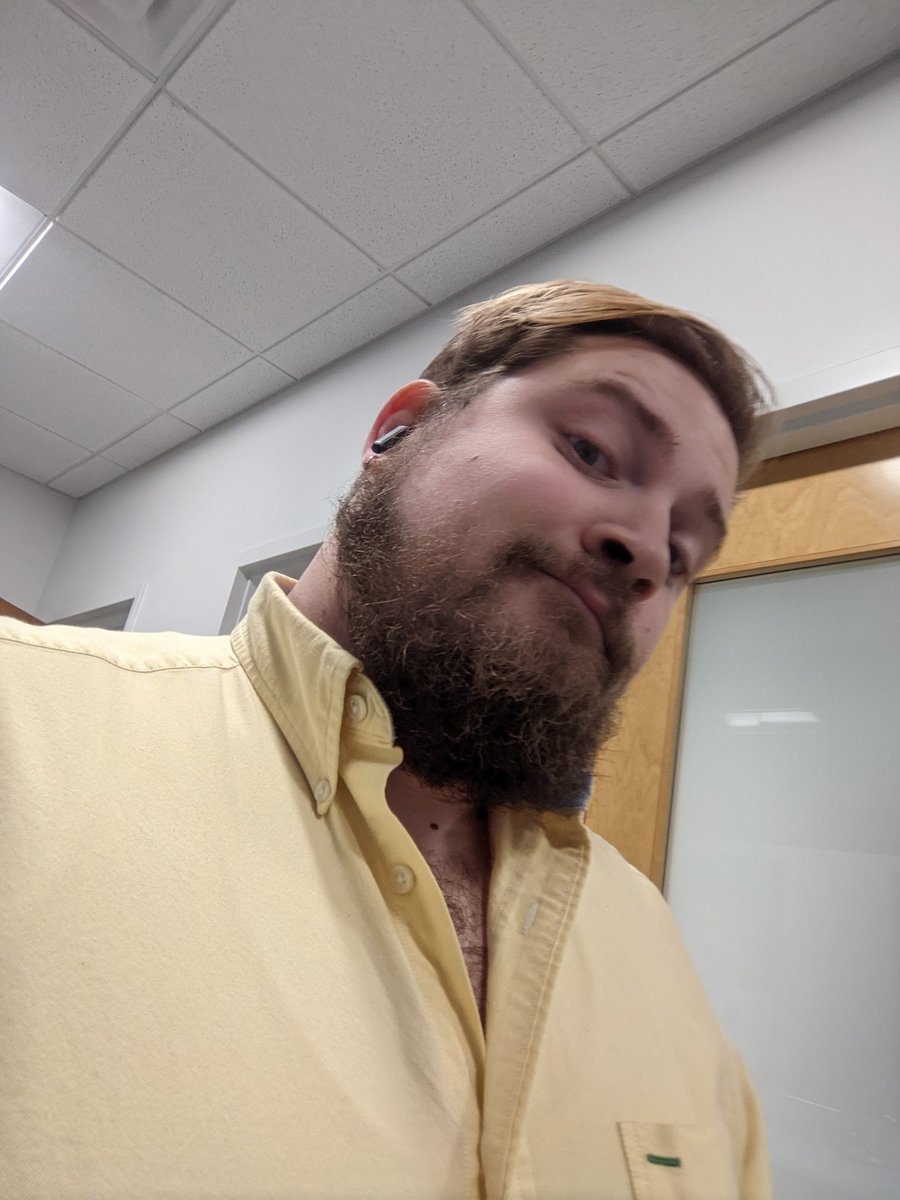 BacchusCub's tweet photo. Bored at work. https://t.co/fhztSfRZ9H