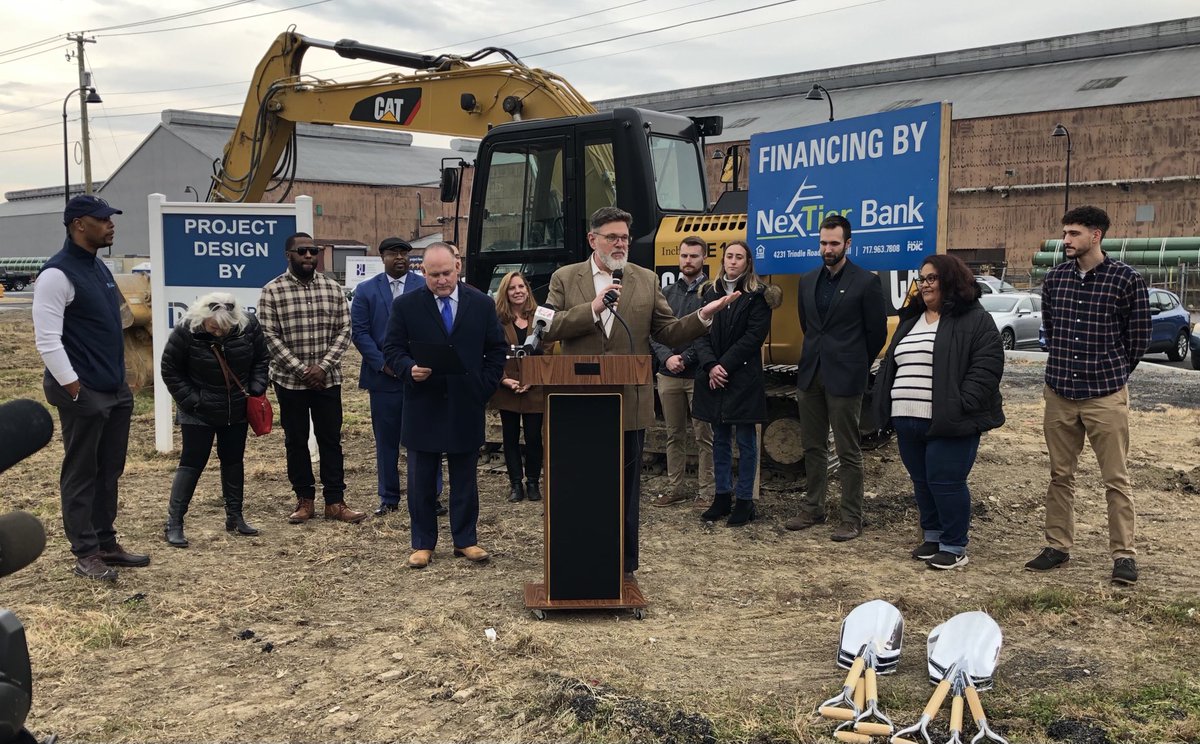 DauphinCounty's tweet photo. Commissioner Saylor:
‘We know how important this is to Steelton.
The county is pleased to play a part in providing gaming dollars.’
#SteelWorksApartments https://t.co/vIiSoiVSIn