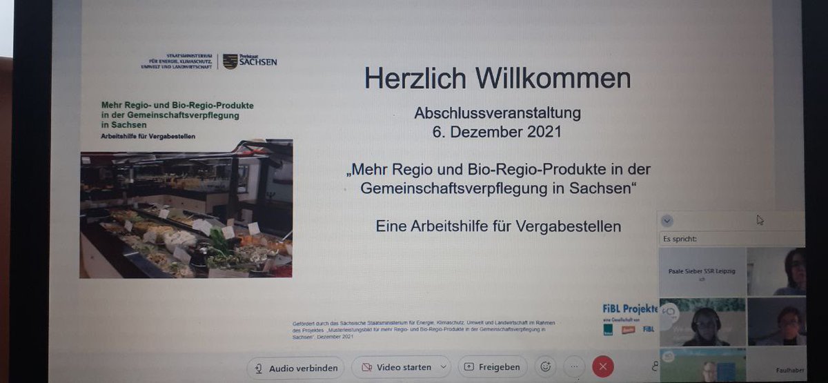 SSRLeipzig's tweet photo. Paarle Sieber war heute für uns bei der Abschlussveranstaltung für mehr Bio-Regio-Kantinen in Sachsen https://t.co/hvBXKneGGF