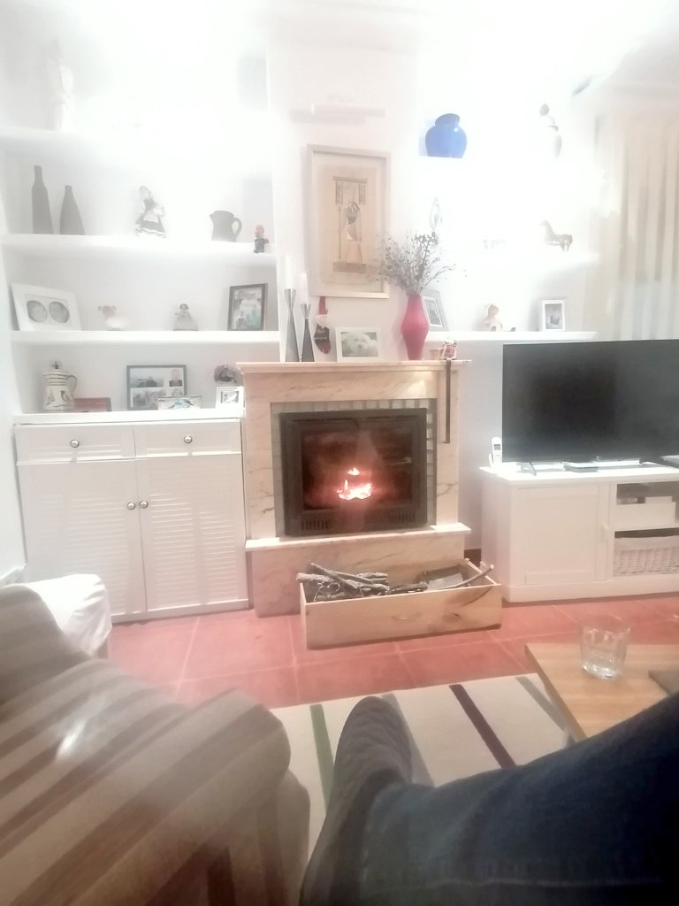 Alopez_Letrado's tweet photo. #RelaxingFire https://t.co/LX8HGx4cu5