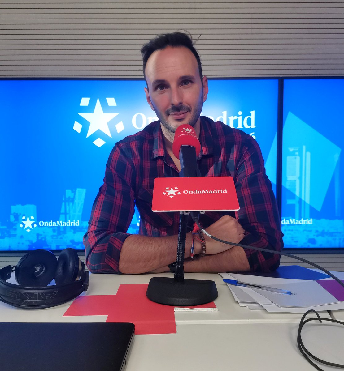 Estamos en directo en <a href="/ElEnfoqueOM/">El Enfoque</a>

Toda la información con <a href="/otiummadrid/">Jesús CR</a> . 

 Y a las 19.30 llega el Enfoque del Deporte. 

🔊telemd.es/ciotj
📻101.3/106FM