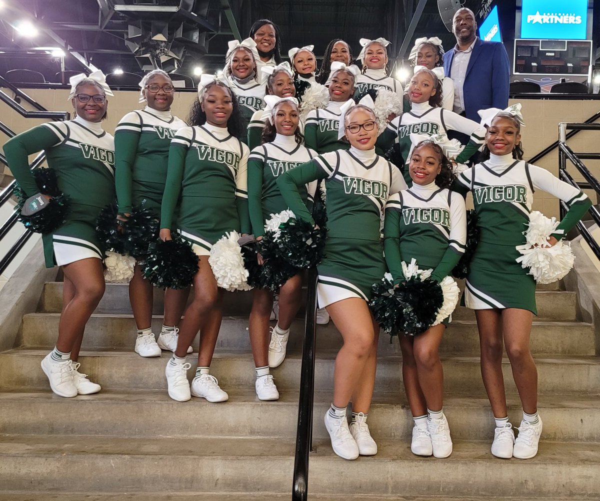 You’ve heard about the @vigorhighschool State Championship football team, but #ICYMI, the Lady #Wolfpack cheerleaders are at @AHSAAUpdates State Cheer Competition in Birmingham today along with several other @MobilePublicSch cheer teams! More pics in my next Tweet!