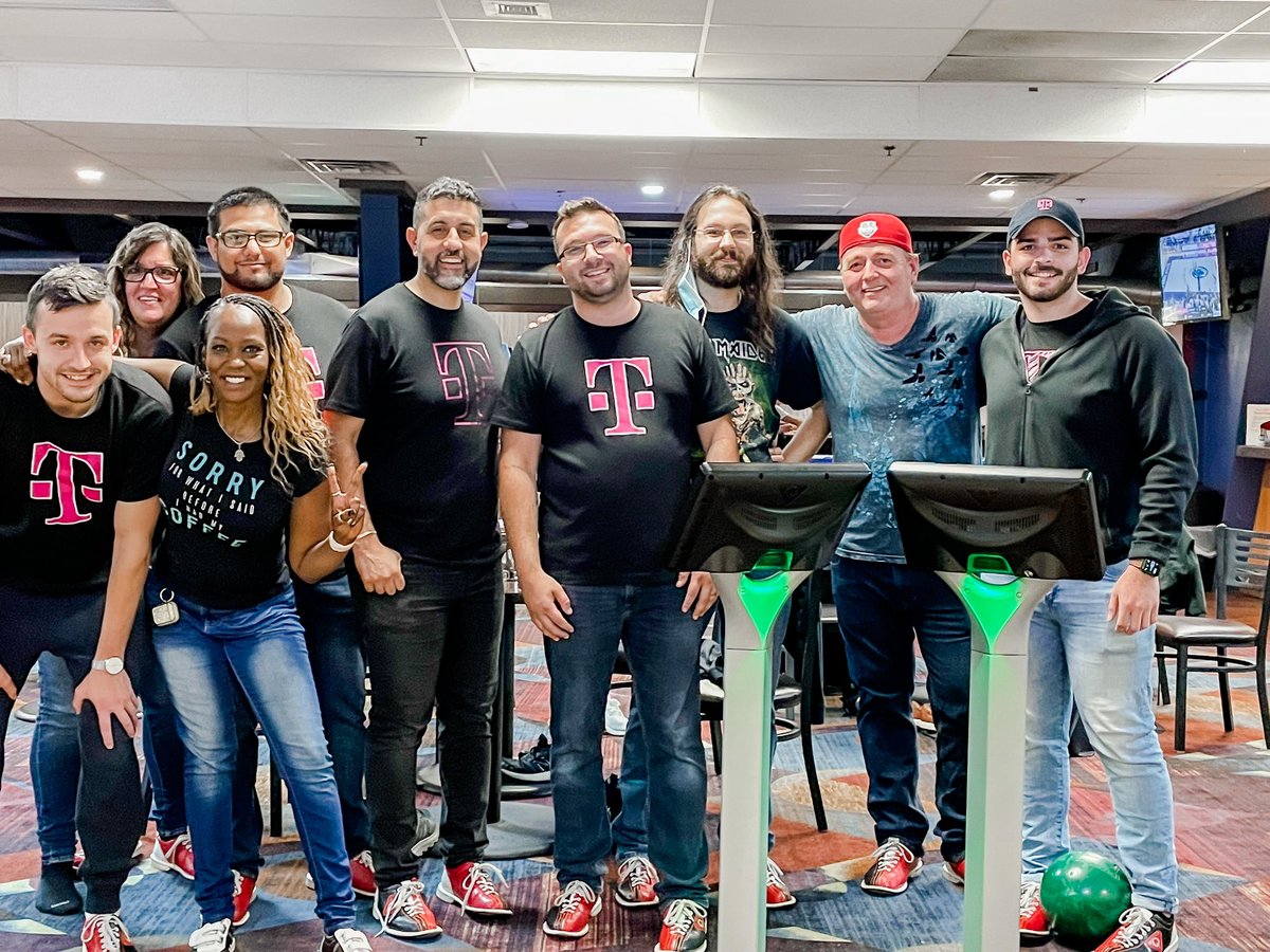 Unitedwireless_'s tweet photo. Great Things in Business are Never Done by One Person. Theyβre Done by a TEAM of People π
Quote: Steve Jobs
#team #teamwork #bettertogether #tmobile #tmobilelife #unitedwireless https://t.co/JLTfI6oKSs