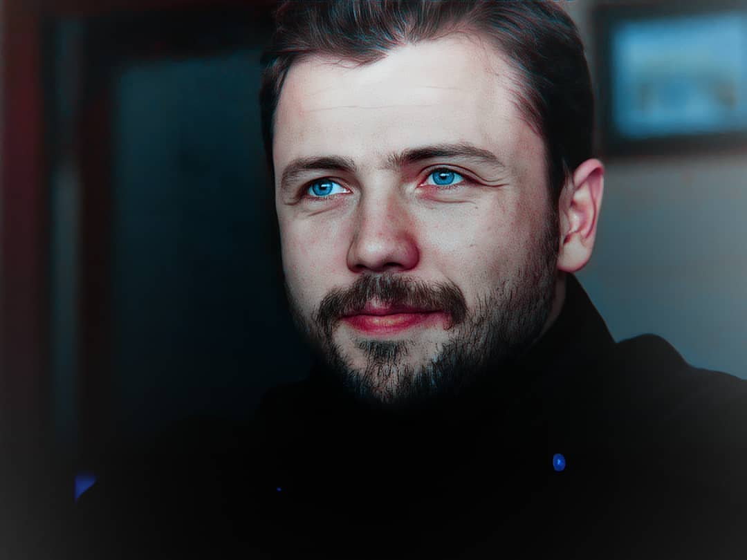 bllacktolga's tweet photo. Mavi gözlü şans kedisi, bu kediyi beğenip takip ederseniz yarım akşama kadar 1 dileğiniz gerçek olacak. https://t.co/P3gqKMG0wu