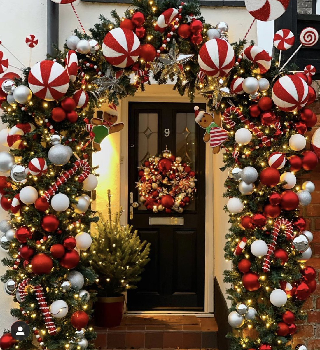 katiec1984's tweet image. Hi Christopher @onebiggins check out this delightful (anonymous) letter we received today from one of our lovely neighbours! I think it would really make their Xmas if you could swing by for a pic? I know it would make mine ❤️ #BeKind