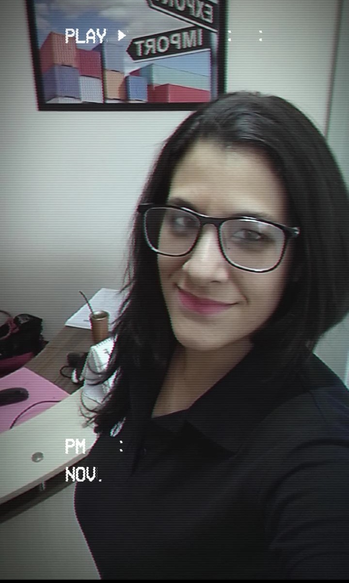 TitaRodriguez86's tweet photo. Miren que lindo me quedan los anteojos 😬
#Almost35 💟 https://t.co/XRsCyDFR1n