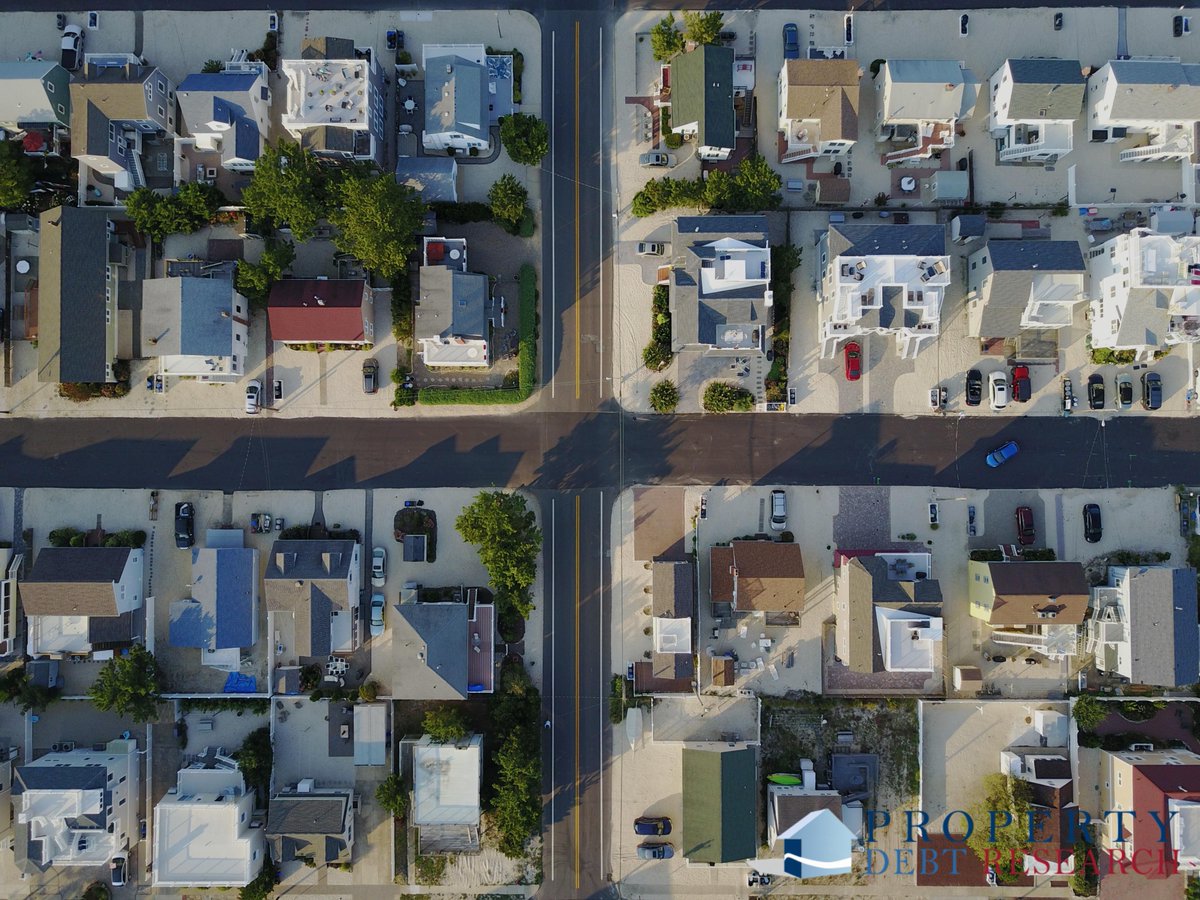 PropertyDebtRes's tweet photo. Q: Do I need to do a search on vacant land?

A: Yes! Even though there might not be a structure on the property, there could still be outstanding special assessments, code violations for junk or lot mowing, or even permits that were applied for that still remain open. https://t.co/SOjDj3JDp3