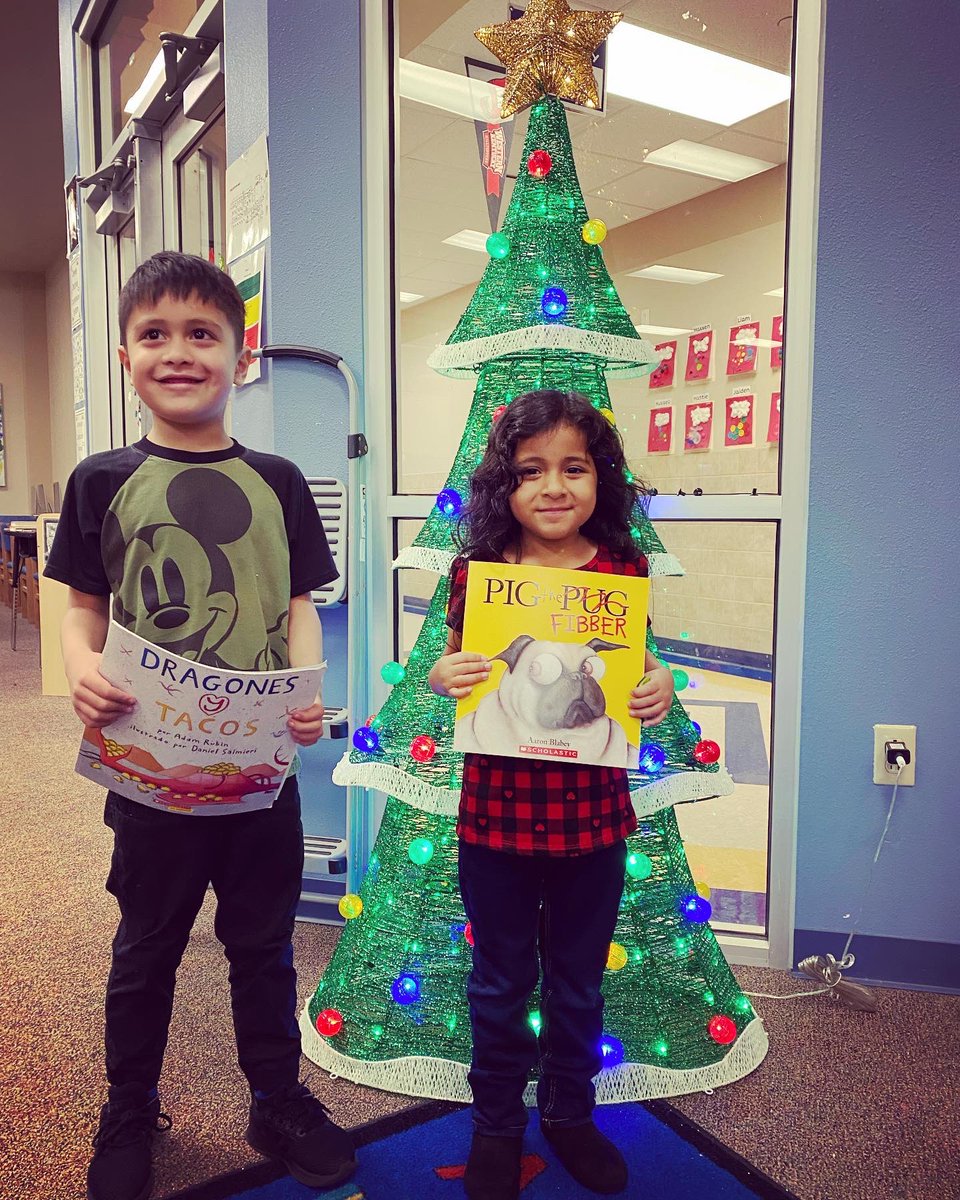 AggieLibrarian1's tweet photo. Day 3 of #12daysofreading has arrived! Congrats to Hailey and Emmanuel for being nominated to receive a book! @RodriguezESISD @SeguinISD #seguinreads https://t.co/qRfpZelS0C