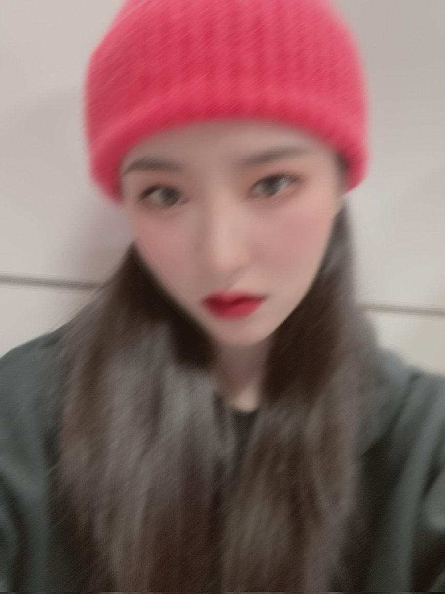 DCInsomniaSpain's tweet photo. [TRAD] [#SUA] 211206 Post Weverse 

Agita agita
Me preocupa algo
Escuchad atentamente 

Oficial Weverse App 📱
https://t.co/Fc2BwB1UFV

#드림캐쳐 #Dreamcatcher https://t.co/qe5uY4sPQd