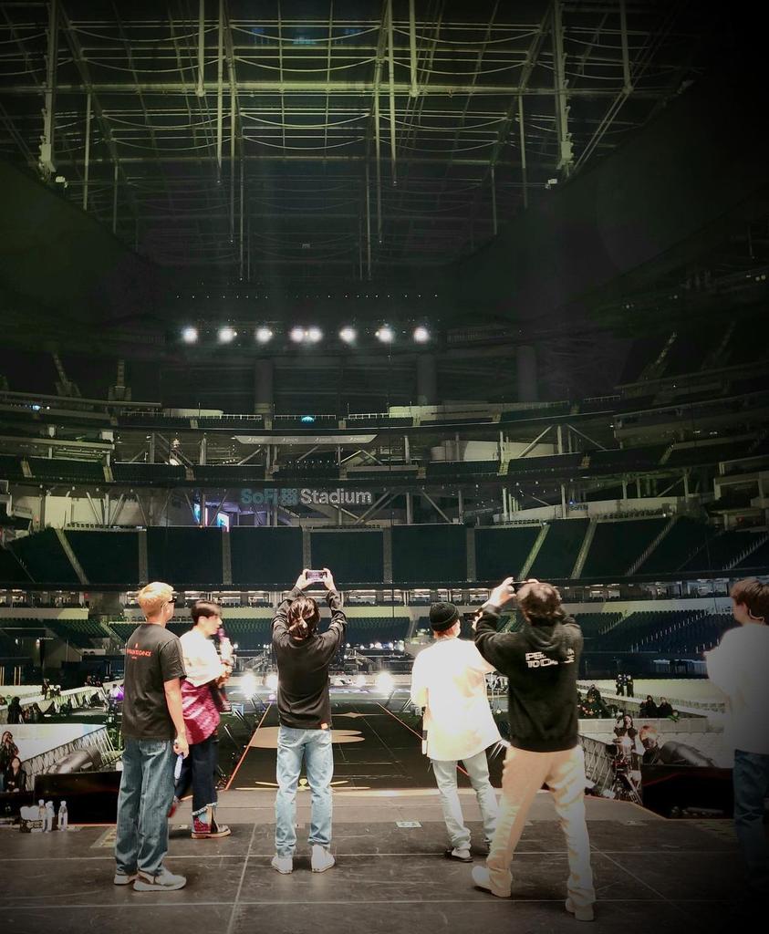 btswithedits's tweet photo. @jmygmochis @BTS_twt Aqui mi voto <3
#MAMAVOTE  #bts  @BTS_twt https://t.co/eoGAomV3Sf