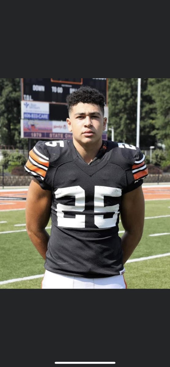 FootballIronton's tweet photo. 4 Straight years Division 5 District Defensive player of the year! Congrats guys! @CarricoReid @AngeloW200425 @ethan_duncan18 @nathen_cochran…  We win with culture!  #GoTigers! 🐅 https://t.co/8vEUC4J55U