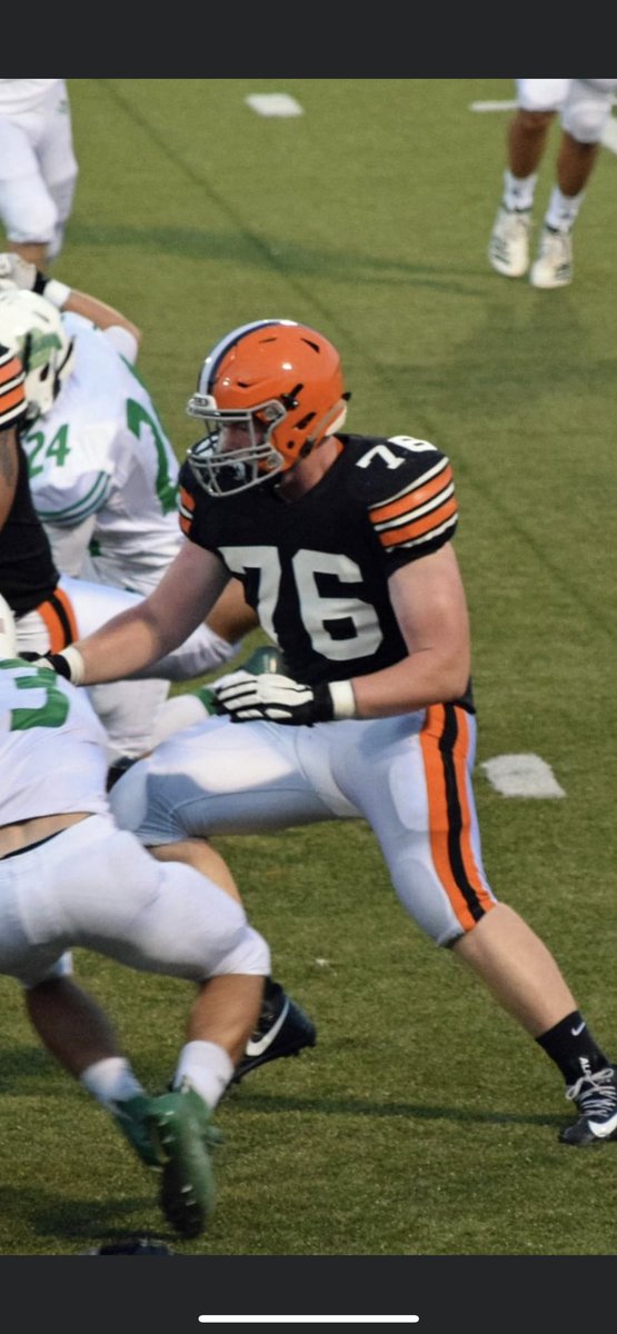 FootballIronton's tweet photo. 4 Straight years Division 5 District Defensive player of the year! Congrats guys! @CarricoReid @AngeloW200425 @ethan_duncan18 @nathen_cochran…  We win with culture!  #GoTigers! 🐅 https://t.co/8vEUC4J55U