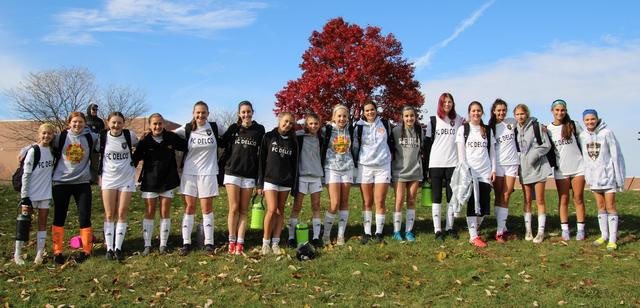 FCDELCO2's tweet photo. Shout out to our #fcdelco07girls Black Dtown and #fcdelcocoach Ken who completed the Fall Central League undefeated!! This talented group of ballers scored 23 goals and only gave up 1 ALL SEASON π€© π π Nice work! #provenpathway #wearethefuture https://t.co/ulSWSvtwsr