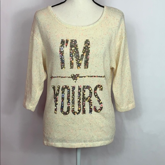 IvonCage's tweet photo. So good I had to share! Check out all the items I'm loving on @Poshmarkapp #poshmark #fashion #style #shopmycloset #disney #stranded #londontimes: https://t.co/6Kp6RfKM9u https://t.co/ZrM3RRU9FD