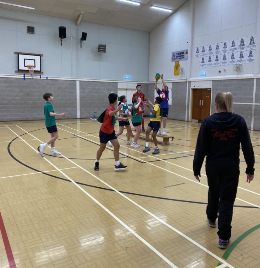 YMS_Sport's tweet photo. Our Seniors enjoyed playing bench ball this afternoon! Great teamwork and sportsmanship shown by all! #IAPS https://t.co/S6otnhVxvj