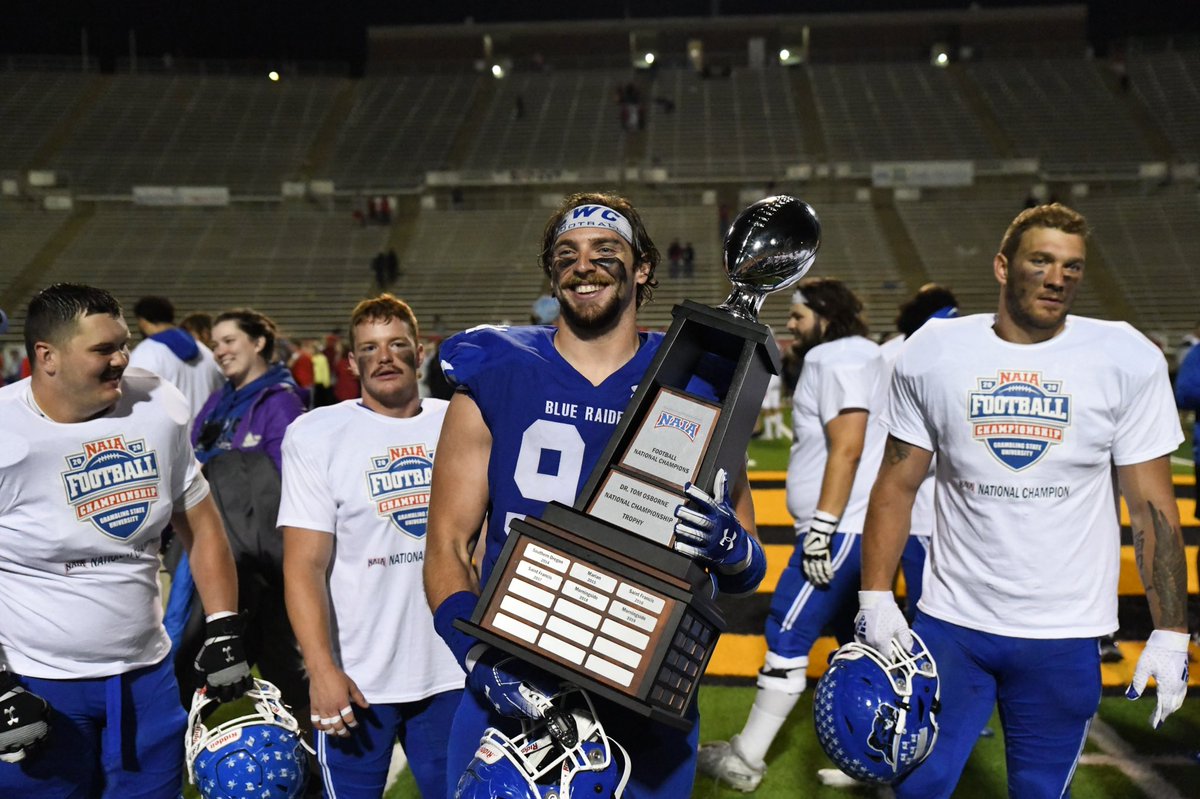 cameron_thurman's tweet photo. Dear football, 

As a kid I grew up loving the game. I spent years begging to play. You’ve allowed me to grow and thrive on and off the field. I cannot thank you enough for everything you’ve given me. Now it’s time to hang up the helmet, pads, and cleats. Football, I’ll miss you. https://t.co/egRTLSbj1l