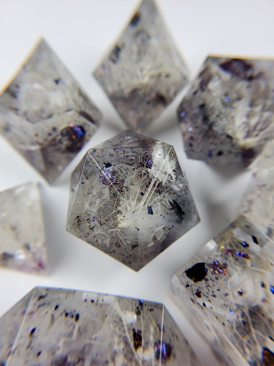 #dnd #dnddice #handmadedice #dnd5e