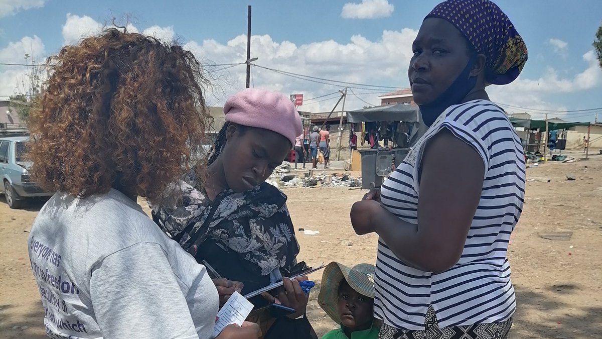 LvA_SouthAfrica's tweet image. LvA conducted an outreach in Diepsloot to raise awareness about LvA’s support services and create a safe environment to speak about GBV. As LvA has consistently conducted outreach initiatives in that area, two community members were already waiting for assistance.
#LvAinAction