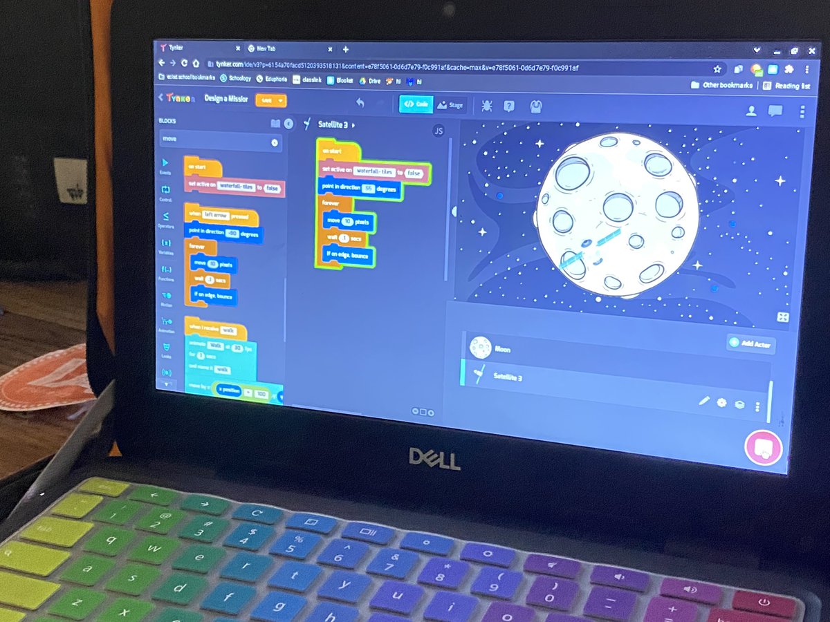 PocaterraErika's tweet image. Hour of Code with @gotynker and @NASA. #HourofCode2021 @HaysSTEAMshines