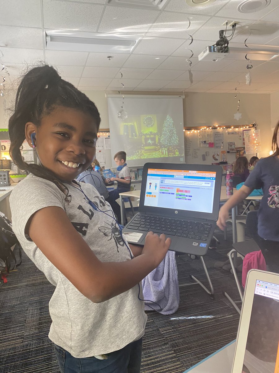 We love #HourOfCode ! #rogersfrisco2021 #fisdweareone