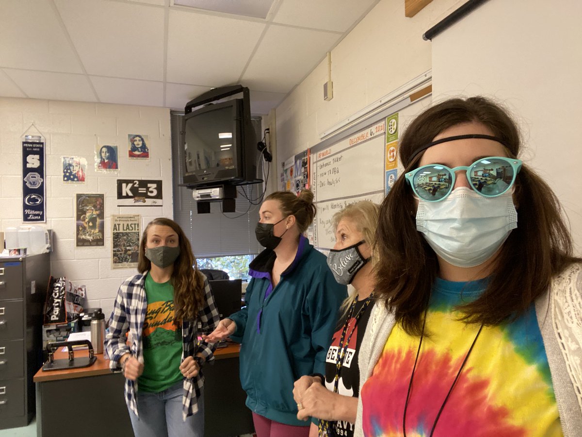 #winterspiritfaculty Just feelings those decades of winter past! Go class of 2023 #winterspirit2023