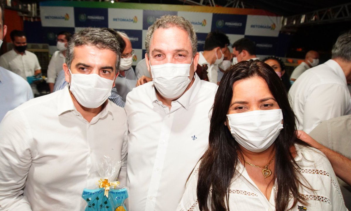 A Defensoria Pública de Pernambuco participou, no último sábado (04), de ação de cidadania no Município de Cumaru, no Agreste do Estado.

A Instituição disponibilizou atendimento e orientação jurídica à população local.