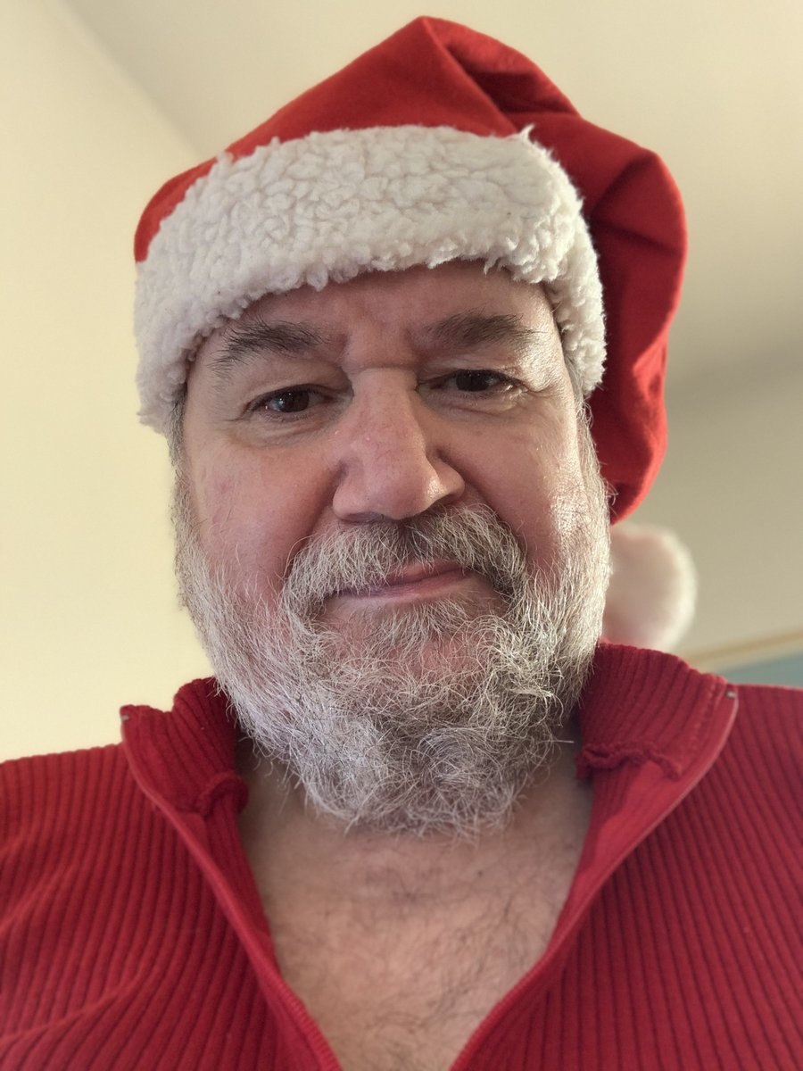Gigibear5Gigi's tweet photo. gigibear5
Solo una ventina di giorni - Just some 20 days #bear #beard #daddy #daddyear #bearlife #bearstyle #bearpower #bearfan #ageisjustanumber #loveislove #lgbtq #gay #santabear #bringhappiness #thinkositive #panza #uominidipeso #biggay #gaymature #gaypolar #bearsofinstagram https://t.co/gBu2y9R8Zs